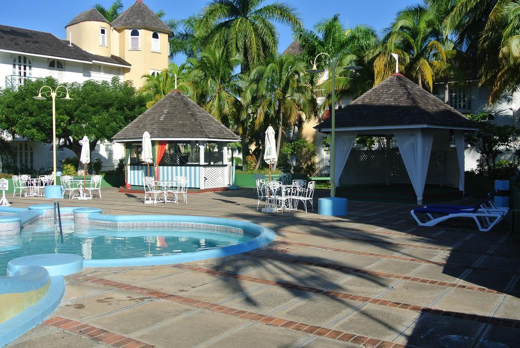 Beach Studio 10 Ocho Rios Room photo